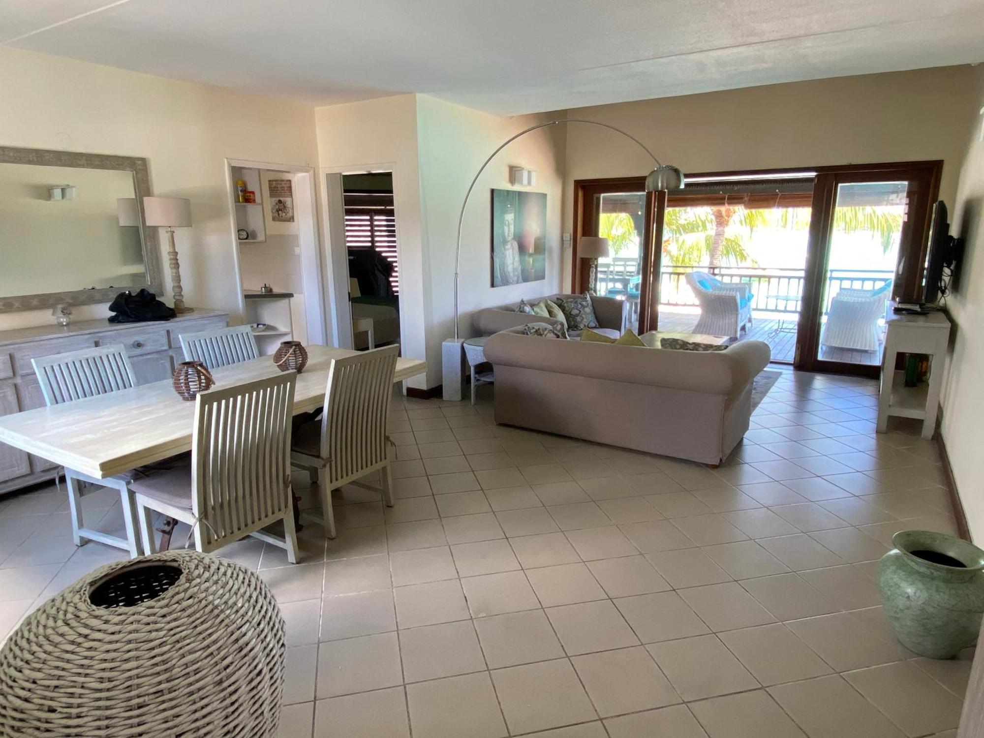 Grand Baie Beach Penthouse Esterno foto